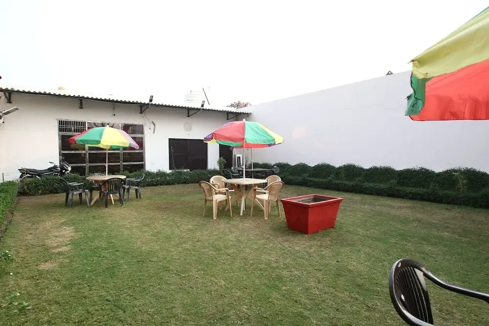 Вриндаван: Hotel Vrinda Palace