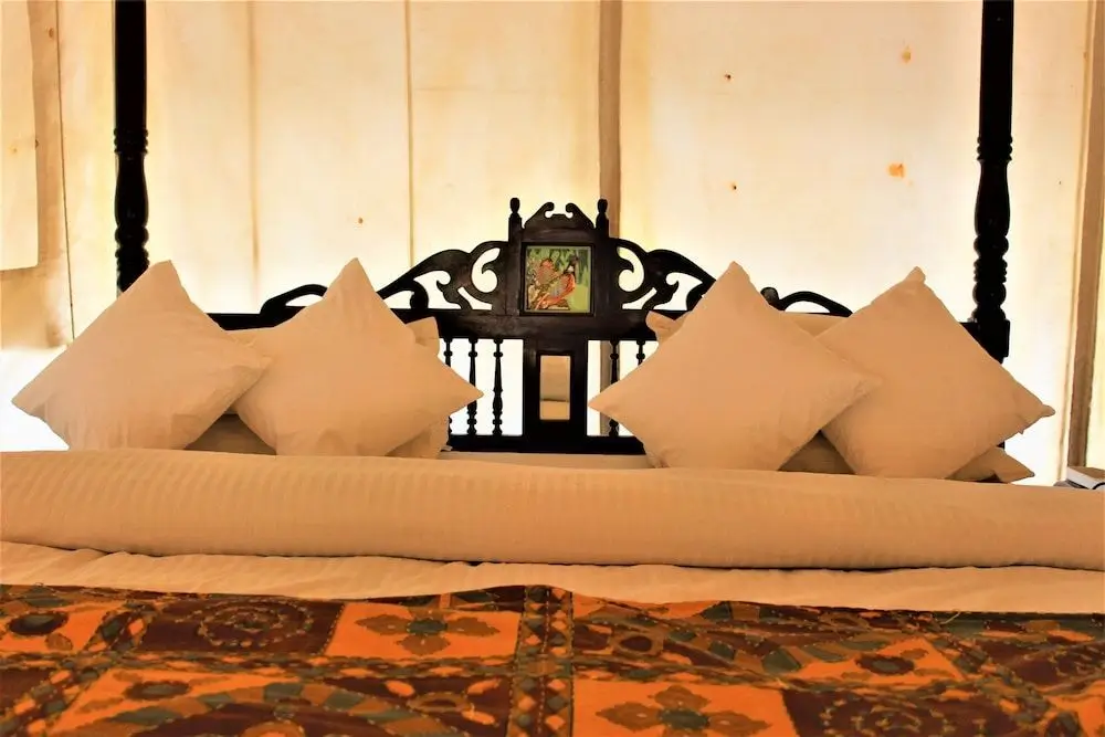 Бера: Varawal Jawai Leopard Safari Camp