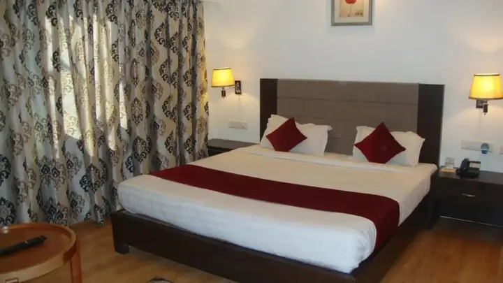 Райпур: Hotel Aditya