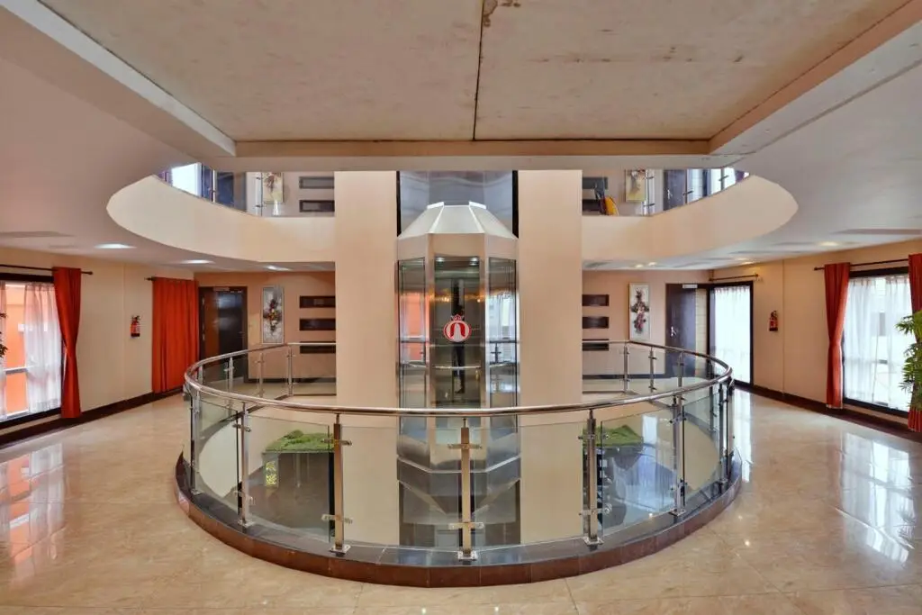 Самбалпур: Hotel Niiki