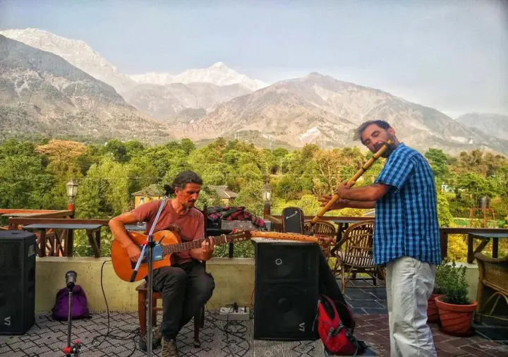 Кангра: Blossoms Village Resort