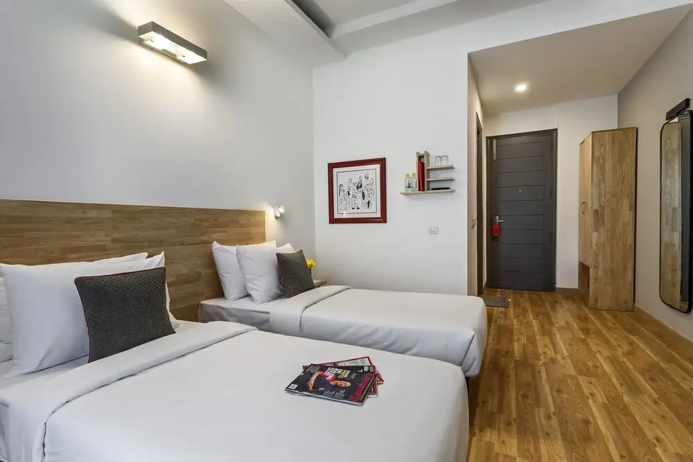Нью-Дели: FabHotel Majestic JPM