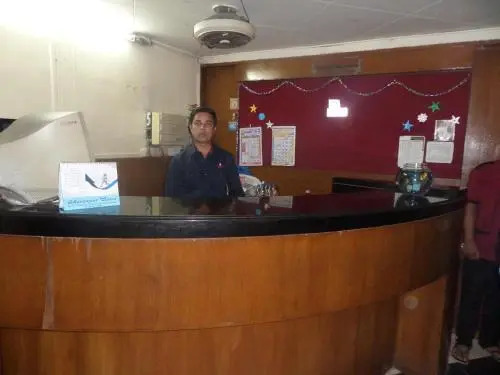 Нашик: Hotel Manorath