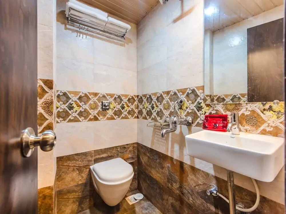 Мумбаи: Atlas Grand Hotel
