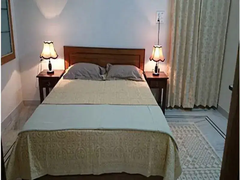 Луни: Mayur Homestay