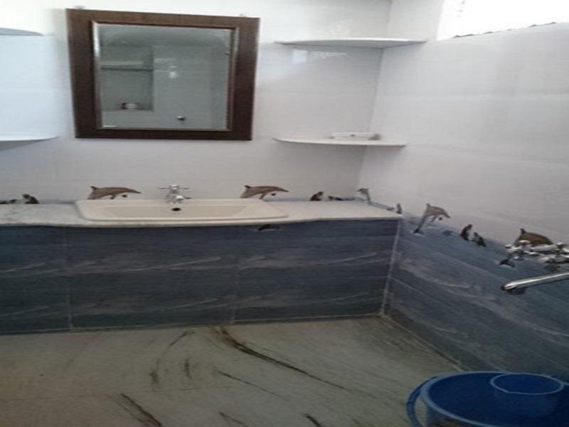 Луни: Mayur Homestay