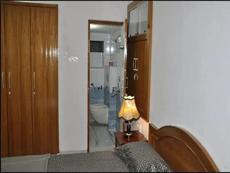 Луни: Mayur Homestay