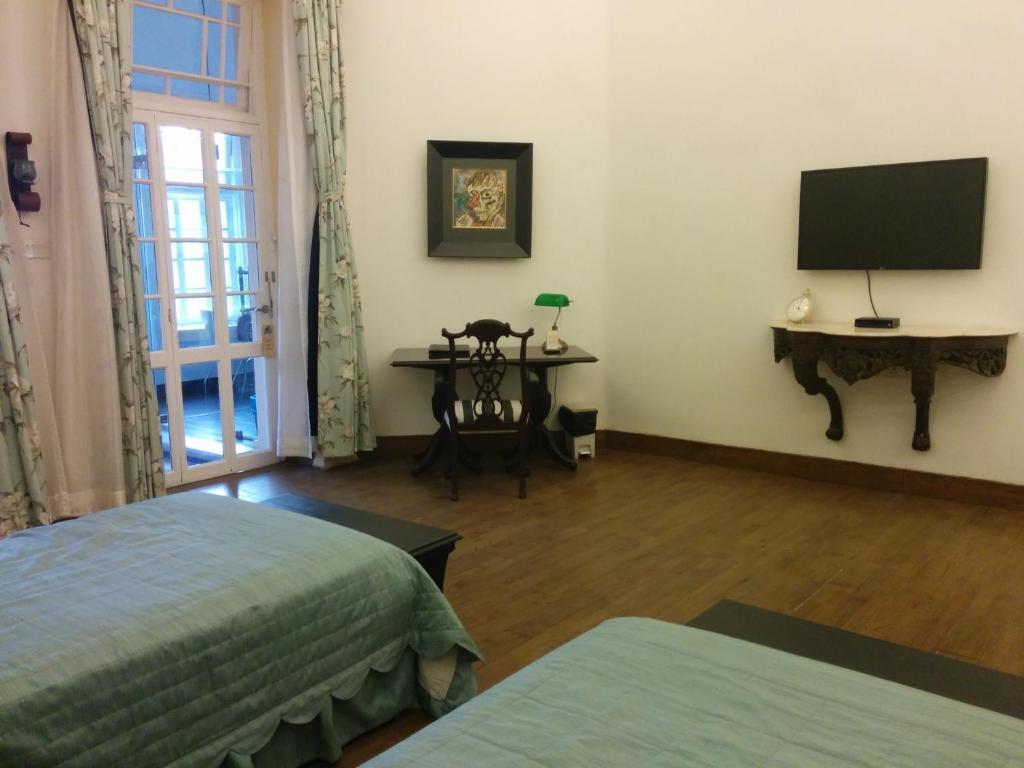 Колката: The Harrington Residency