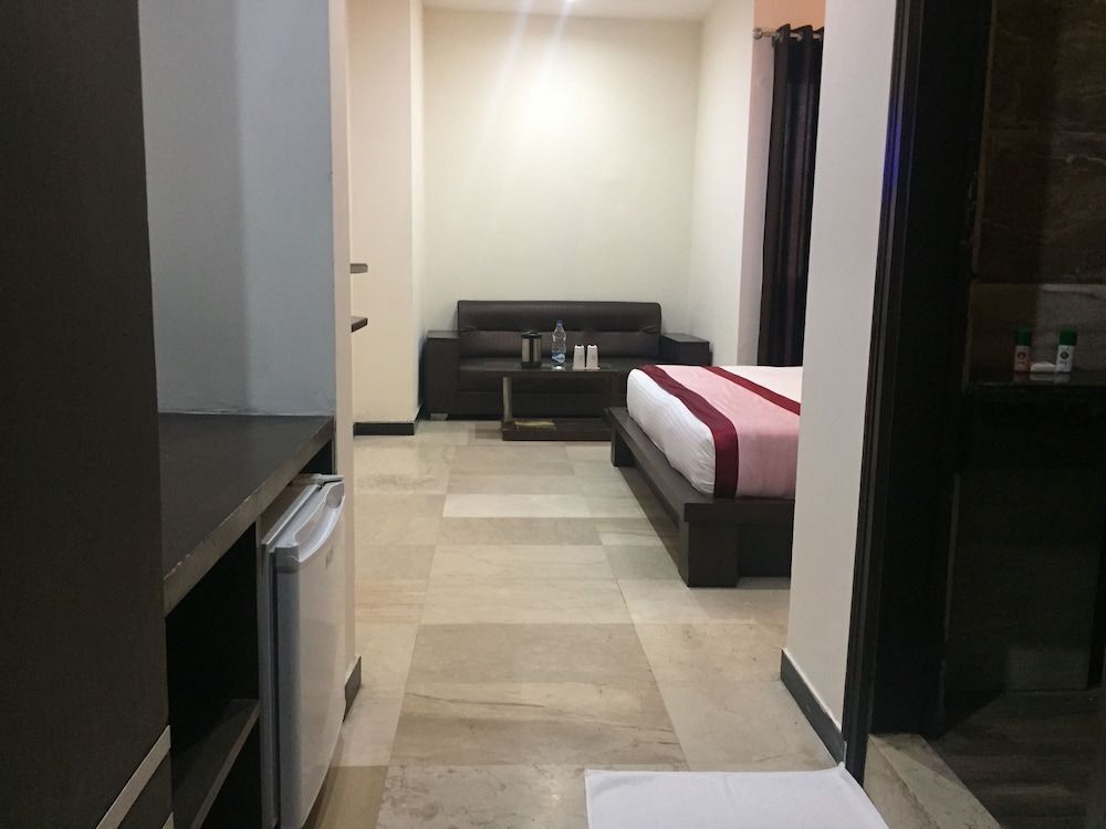 Агра: Hotel Sunway Inn
