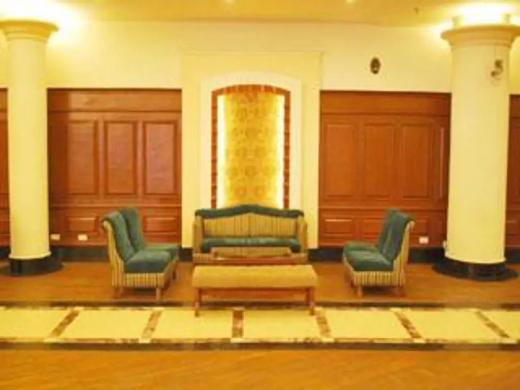 Лудхиана: Hotel Gulmor LUDHIANA