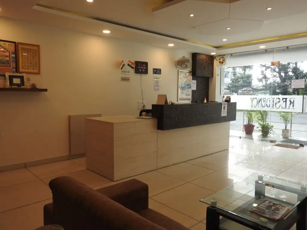 Дехрадун: Hotel Aakash Residency
