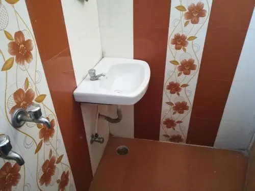 Фатехпур-Сикри: Hotel Goyal