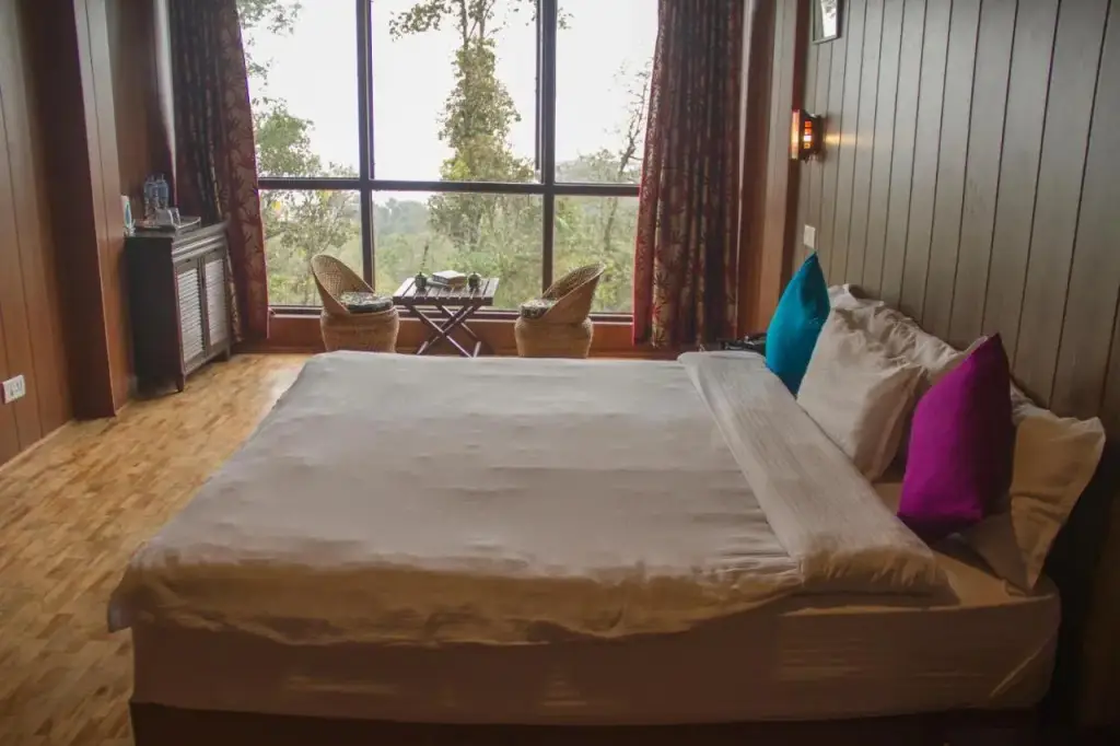 Пеллинг: The Barfung Retreat