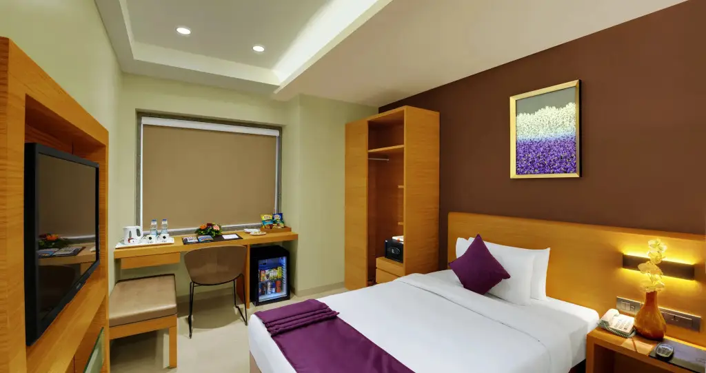 Вадодара: Hotel Suba Elite Vadodara