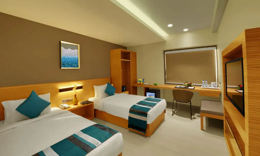 Вадодара: Hotel Suba Elite Vadodara