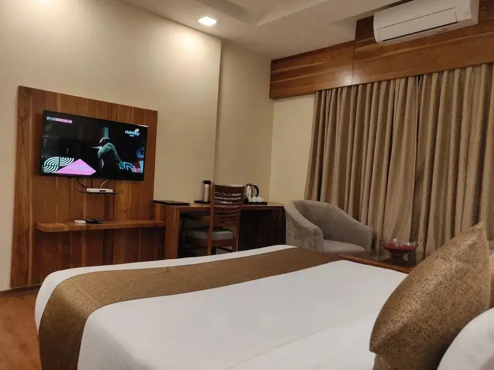 Ширди: Sai Neem Tree Hotel