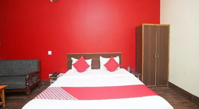 Питорагарх: Hotel Baakhlee