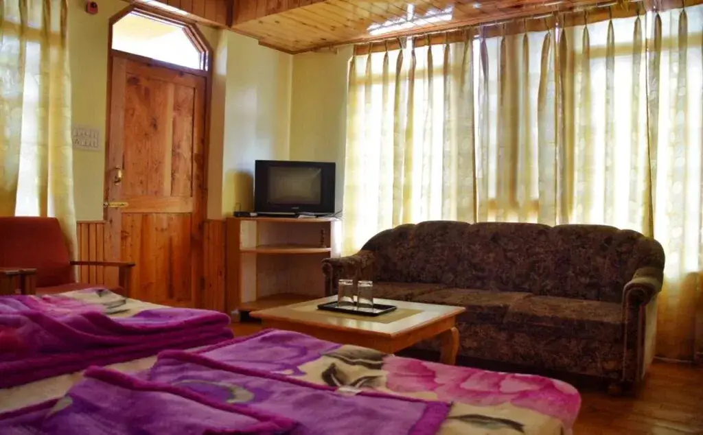 Наггар: Hotel Sheetal