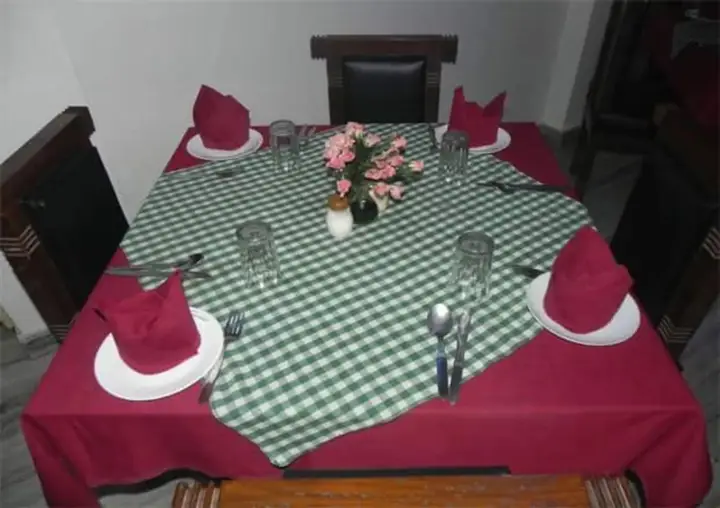 Куч-Бехар: Hotel Royal Palace