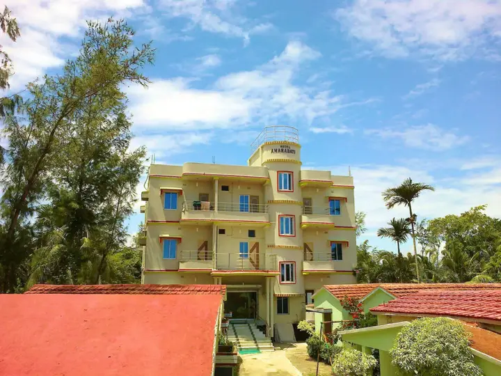 Прасергандж: Hotel Amarabati