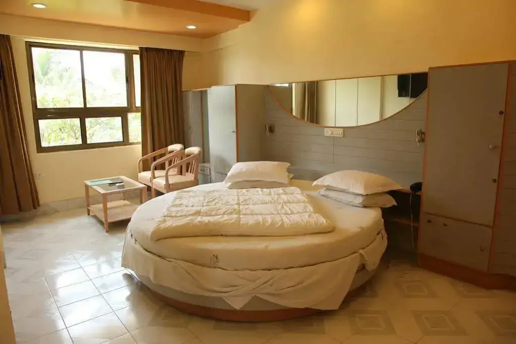 Киим: Hotel Ravi Kiran