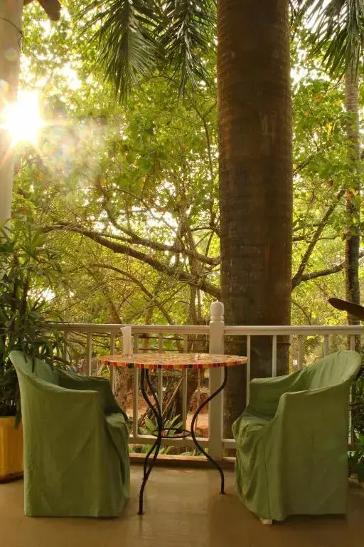 Анджуна: Michèle's Garden