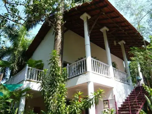 Анджуна: Michèle's Garden
