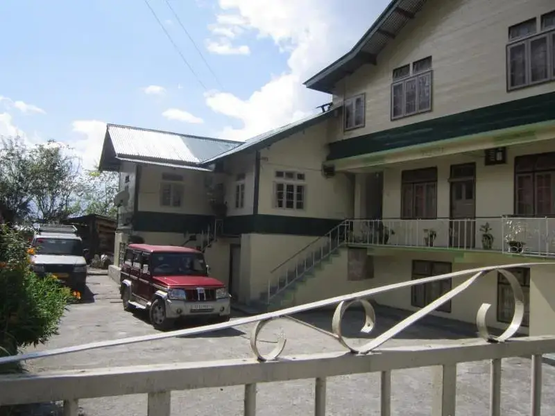 Лачунг: Golden Valley Lachung Residence