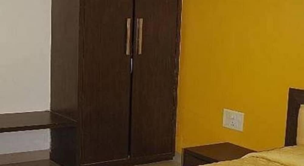 Вагатор: Tisha Apartment Hotel