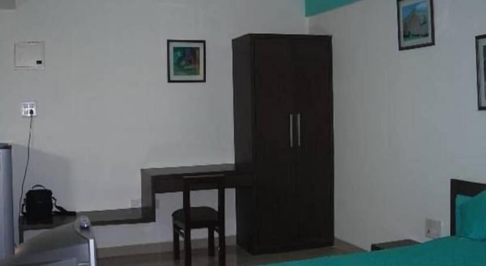 Вагатор: Tisha Apartment Hotel