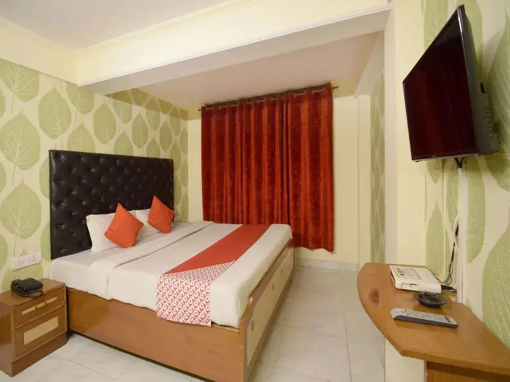 Шимла: OYO 6138 Hotel Majestic Grand