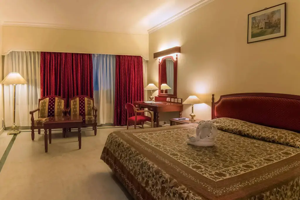Пудучерри: Hotel Annamalai International