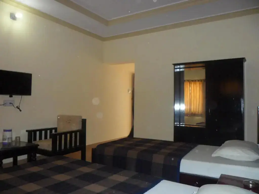 Биканер: Hotel Kalinga