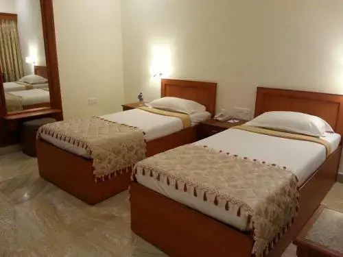Сриперумбудур: Paramount Inn