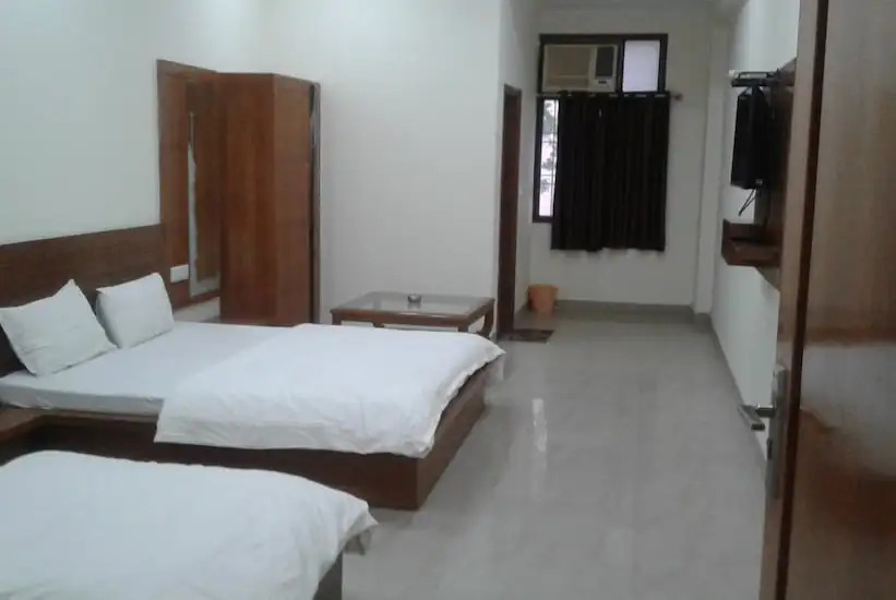 Вриндаван: Hotel Vrindavan Garden
