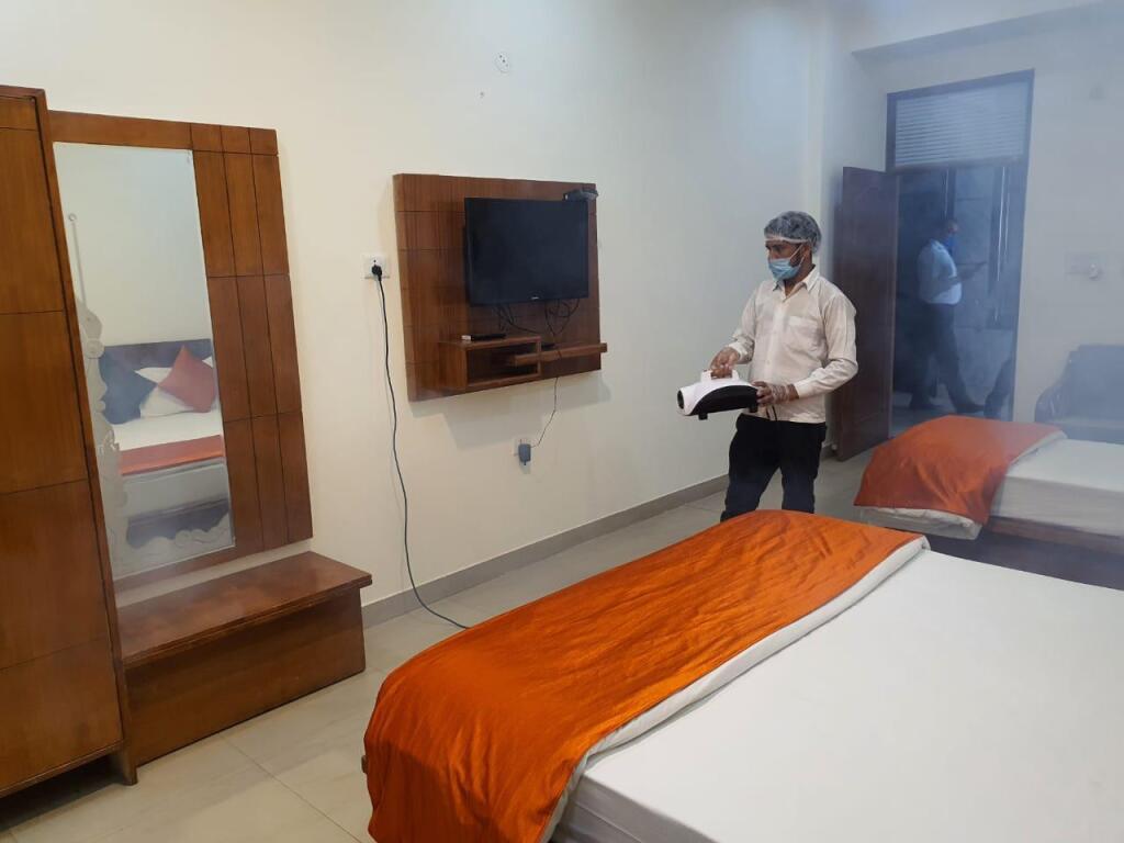 Hotel Vrindavan Garden — фото 1