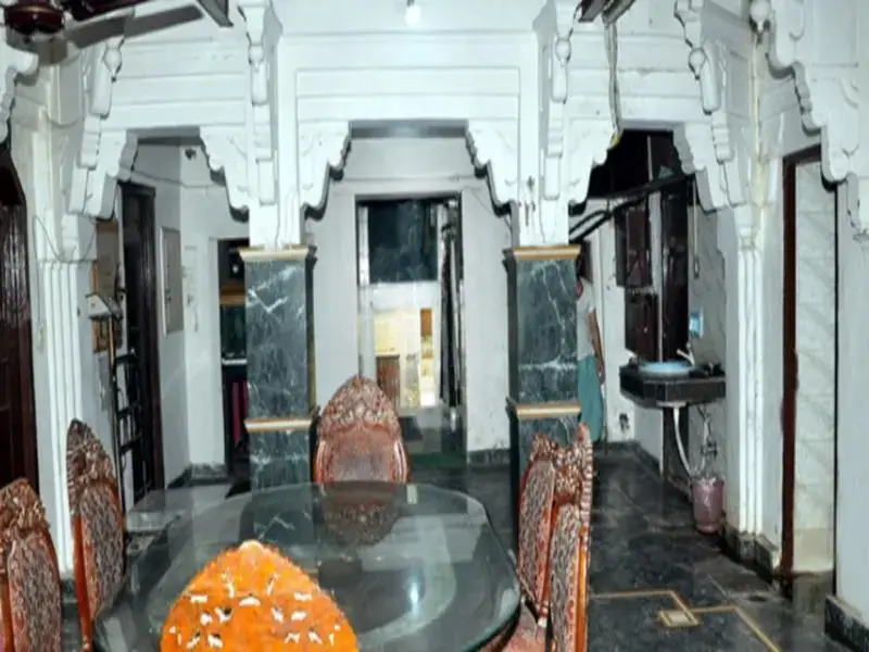 Варанаси: Goroomgo Shanti Guest House Varanasi