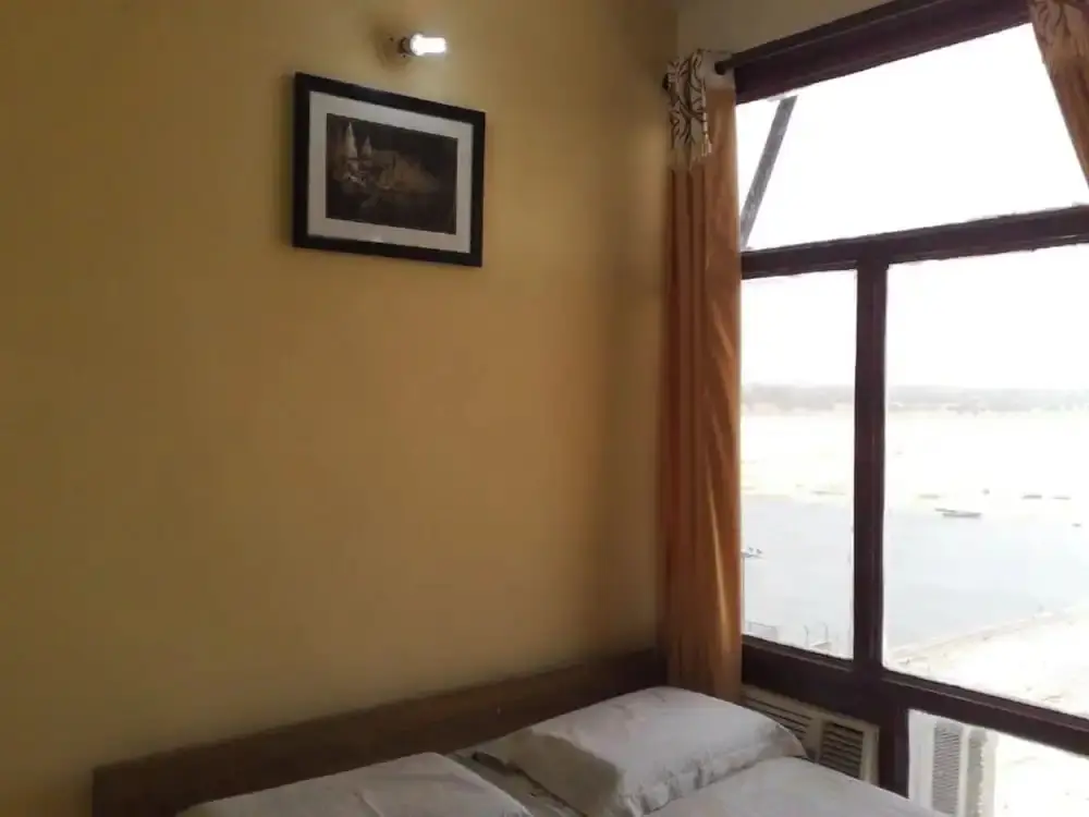 Варанаси: Goroomgo Shanti Guest House Varanasi