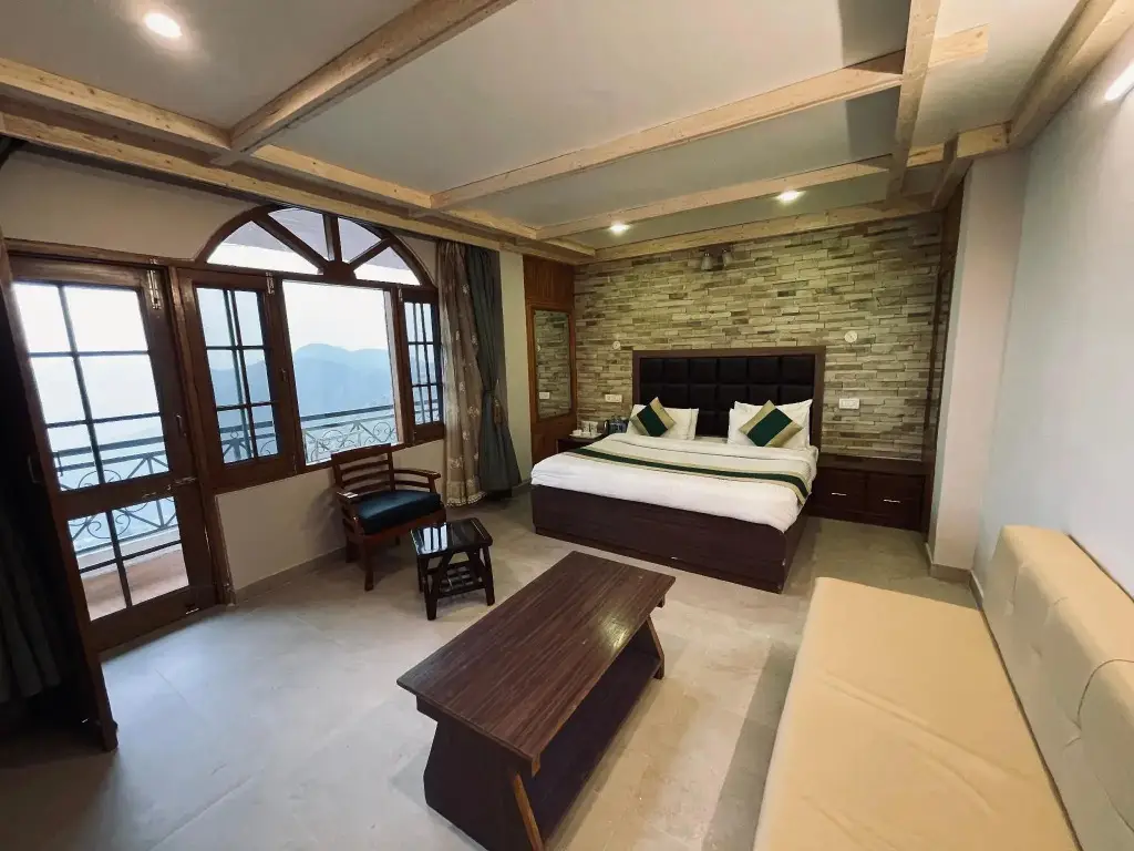 Куфри: Hotel Himalayan Escape