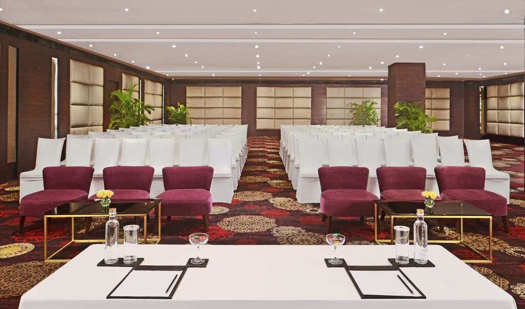 Агра: Radisson Hotel Agra