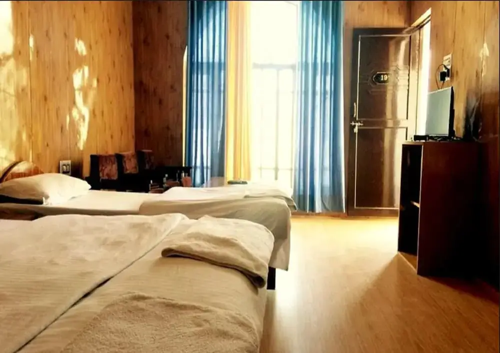 Каргил: Hotel Caravan Sarai