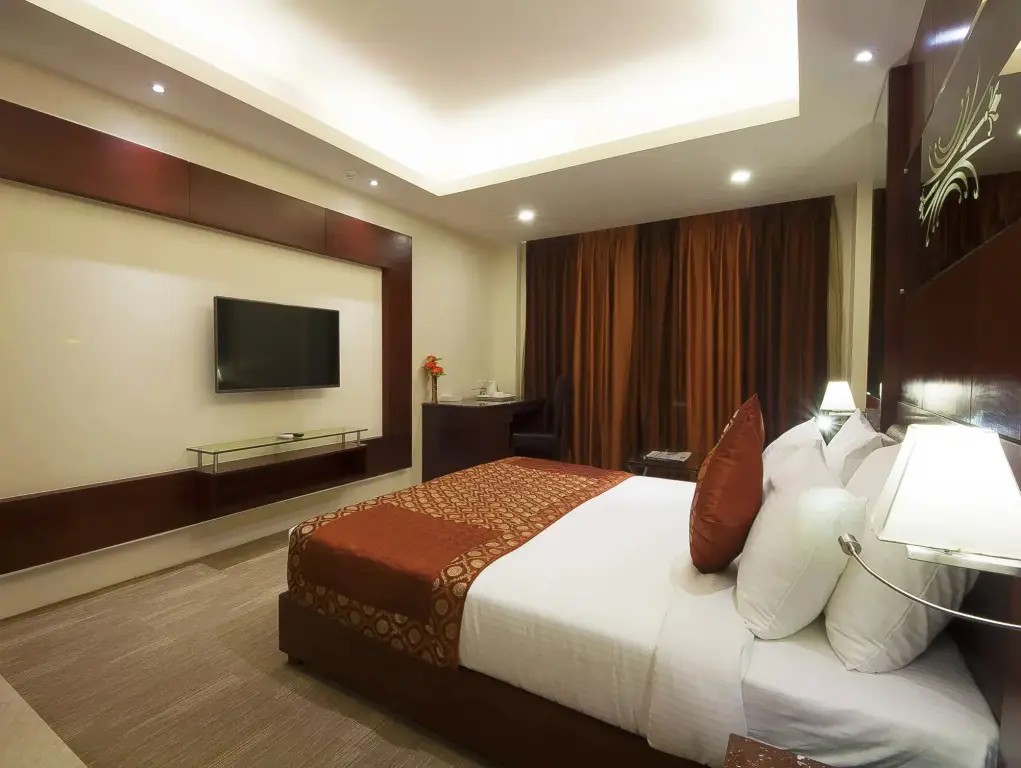 Нью-Дели: Hotel Golden Grand