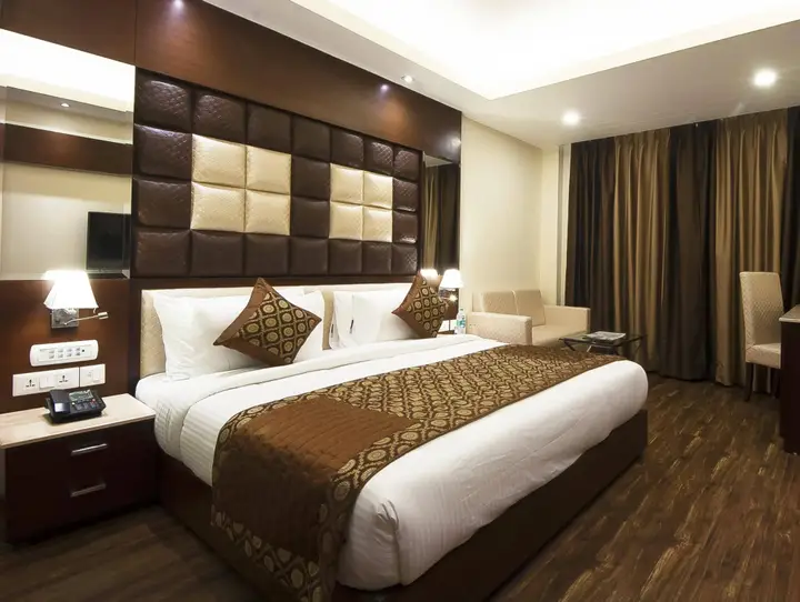 Нью-Дели: Hotel Golden Grand
