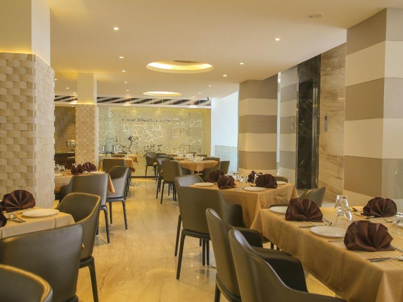 Висакхапатнам: Hotel Supreme