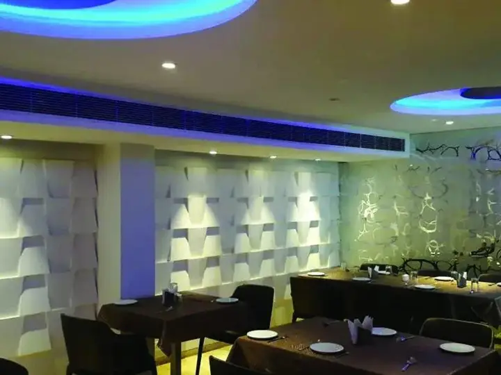 Висакхапатнам: Hotel Supreme
