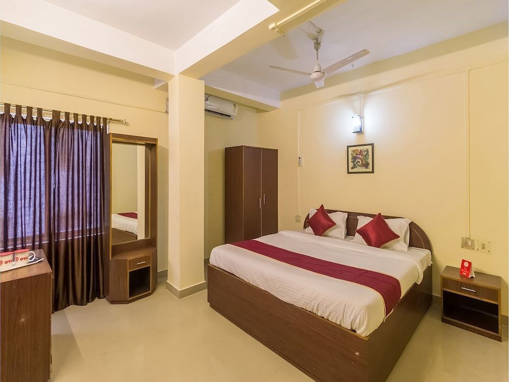 Гувахати: OYO 9671 Hotel Rudraksh Inn