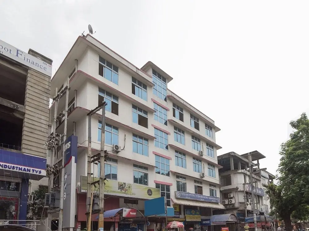 Гувахати: OYO 9671 Hotel Rudraksh Inn