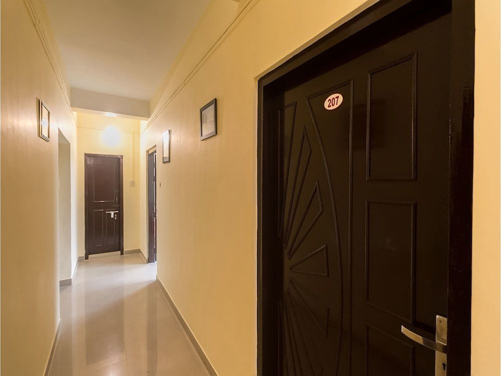 Гувахати: OYO 9671 Hotel Rudraksh Inn