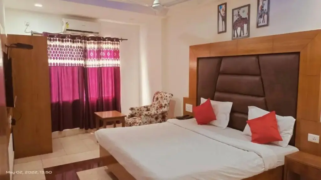 Дехрадун: Hotel Shubham