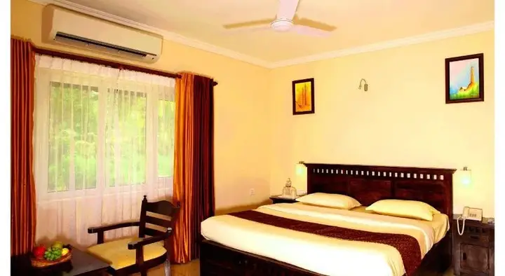 Cherthala: Karapuram Residency